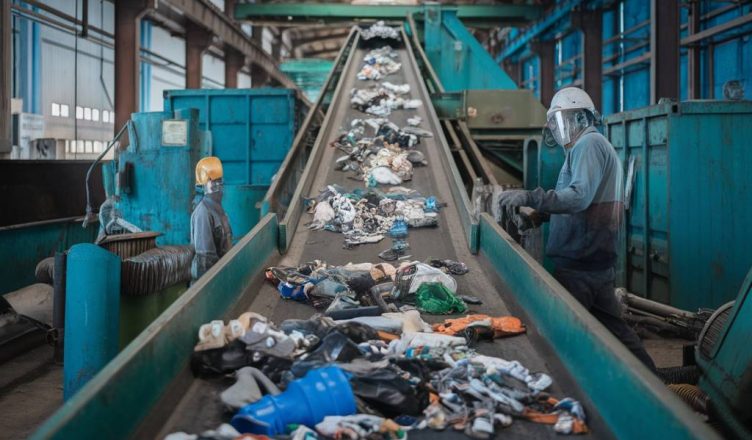 Les défis et opportunités de l'économie circulaire en Afrique.
